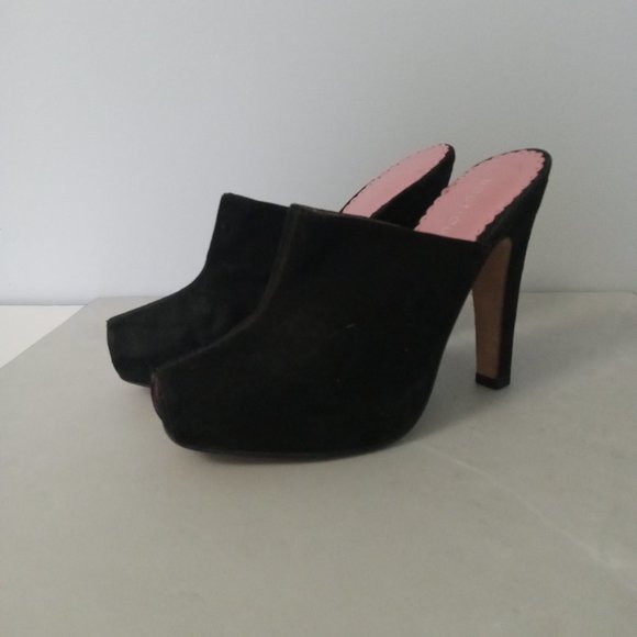 $5 LAST CHANCE! Suede Mule Heels - Picture 1 of 12